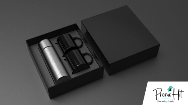 Caja elegante con un termo y dos pocillos