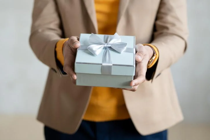 Segmentación de público para entrega de regalos