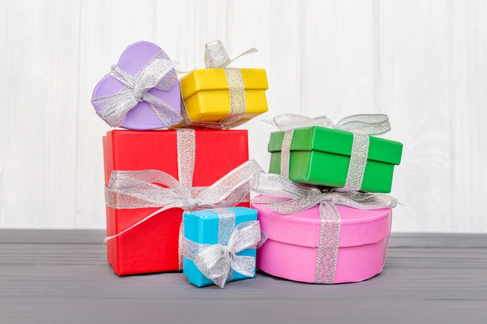 Personalización sobria de regalos corporativos para empresas