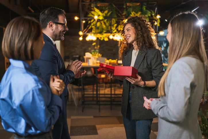 Elementos publicitarios para fortalecer la marca empresarial